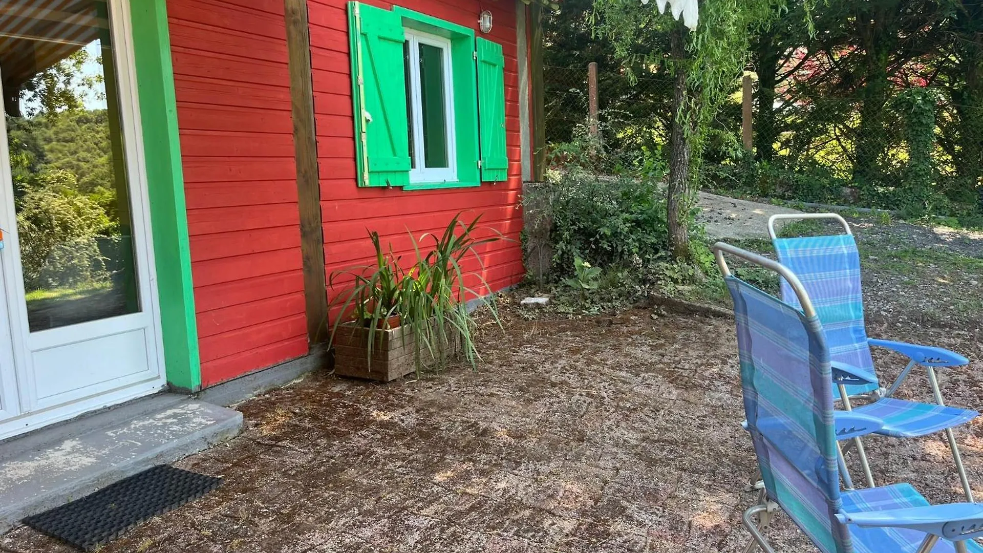 La Cabane Du Pecheur - 20 Min D'Aurillac - 2Ch - Les Pieds Dans Le Lac Lacapelle-Viescamp Holiday home